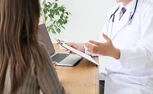 医師による診察・カウンセリング