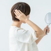 FAGAとは？女性の薄毛の原因や治療法を解説